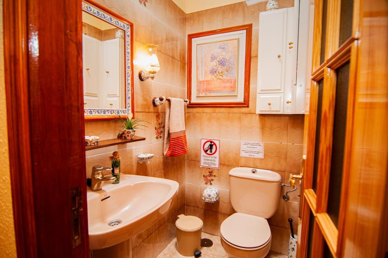 Casa Mercedes El Rio  ภายนอก รูปภาพ