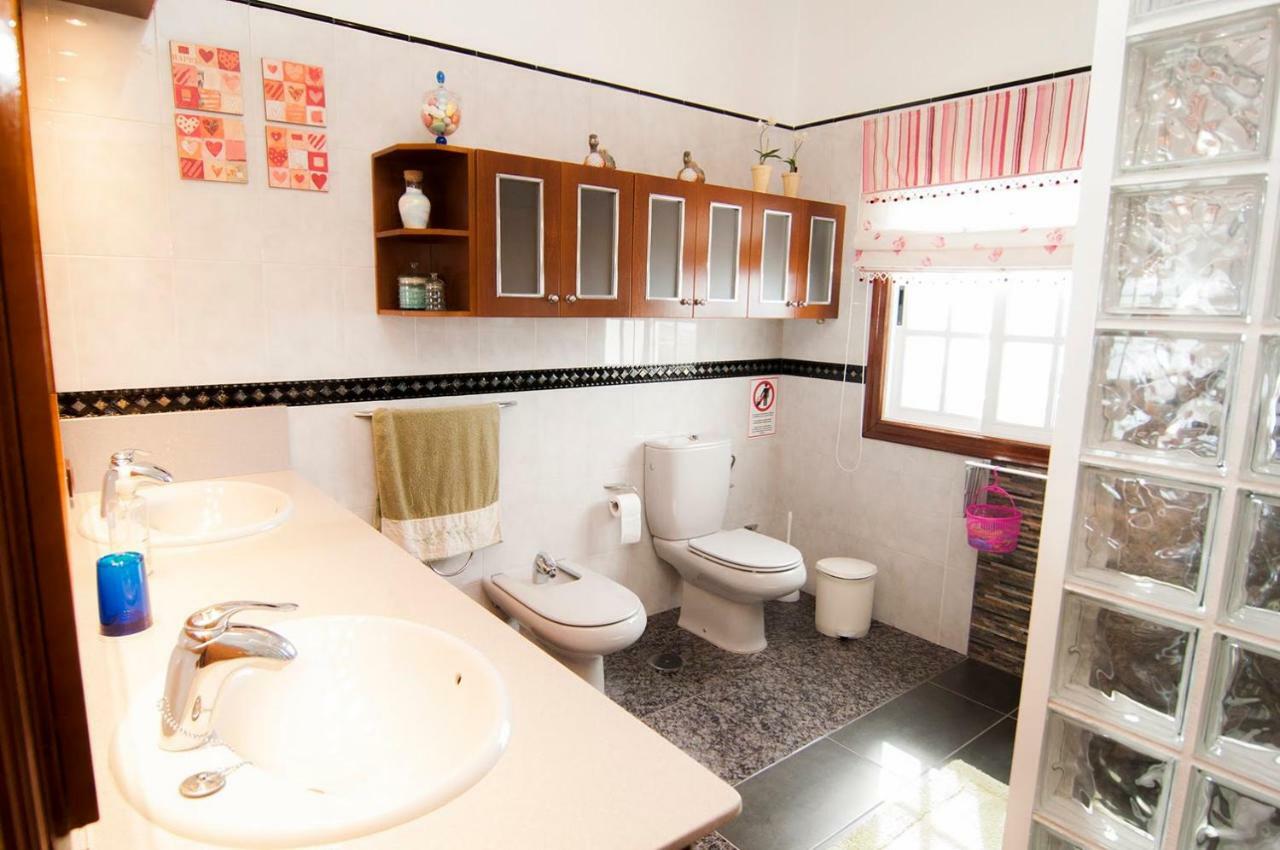 Casa Mercedes El Rio  ภายนอก รูปภาพ